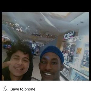 Meet your Posher, Dennis